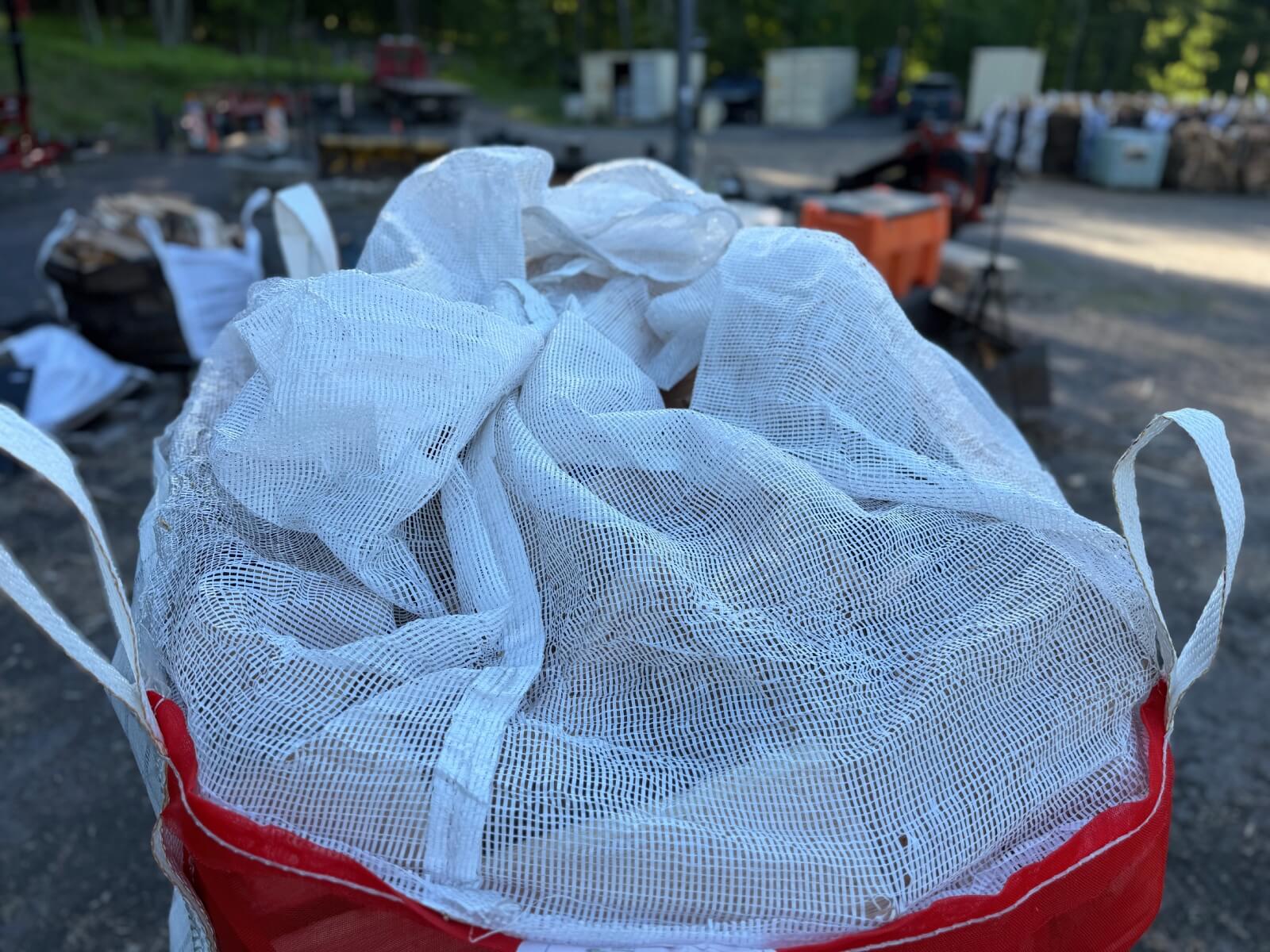 TRAVELLER 1/3 CORD BULK BAG